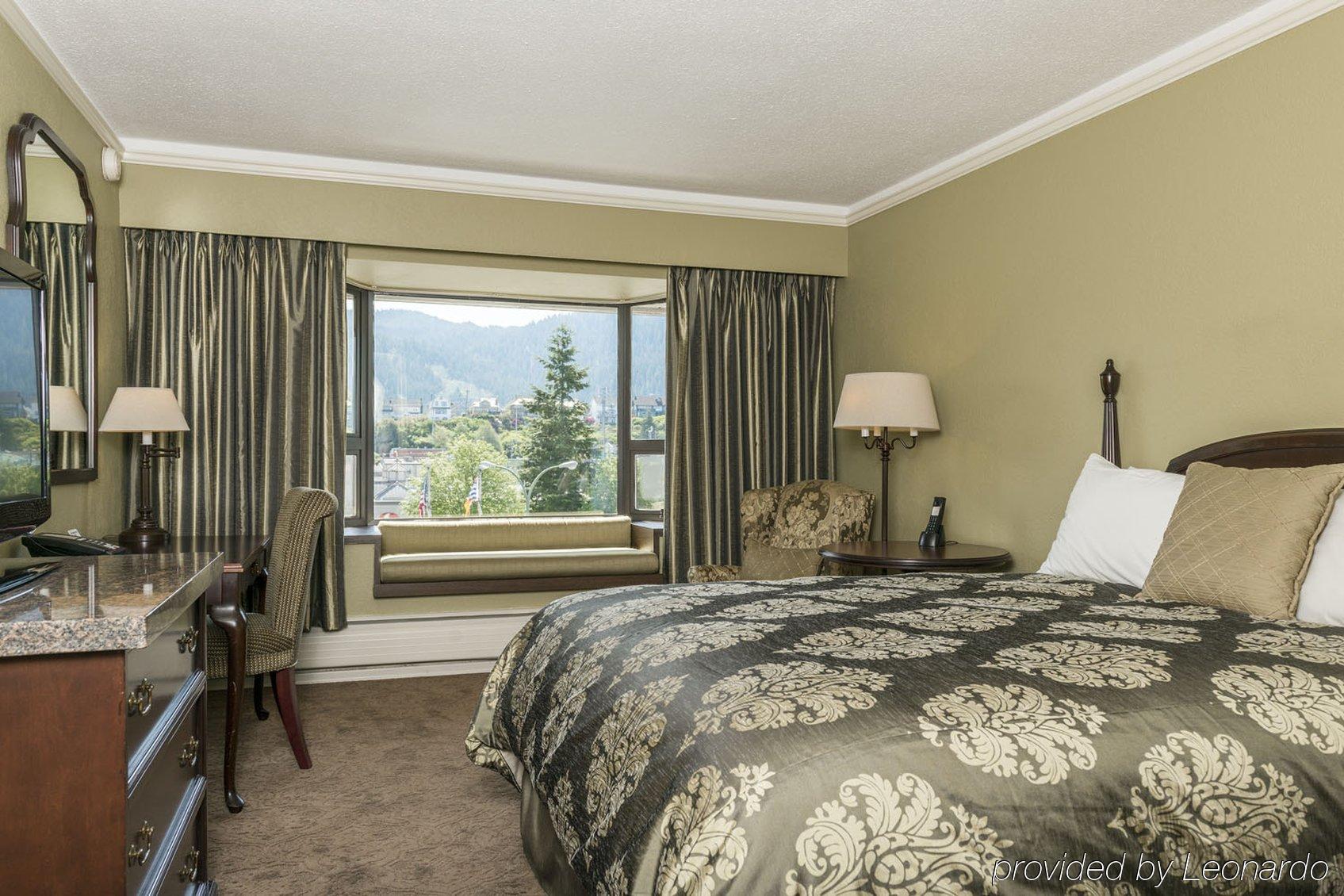 Crest Hotel Prince Rupert Extérieur photo