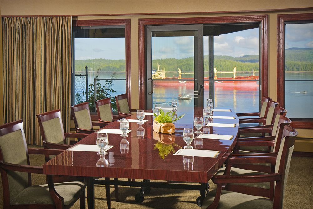 Crest Hotel Prince Rupert Extérieur photo